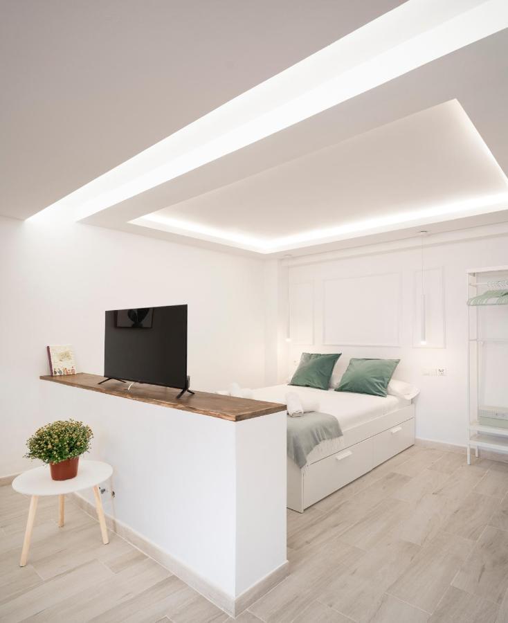 Estudio Tranquilo A Un Paso De La Vibrante Malaga Benalmadena Ngoại thất bức ảnh